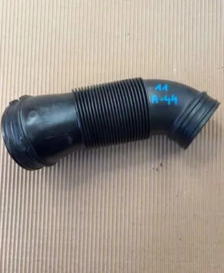 Cupra Leon Air intake duct part 5Q0129684C