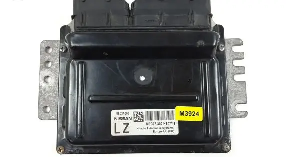 Nissan Micra Engine control unit/module MEC37300 M3924