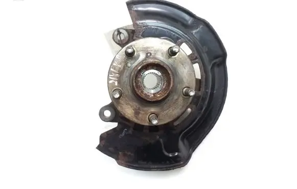 Toyota Verso Front wheel hub