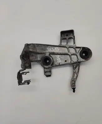 Mercedes-Benz E W212 Air filter cleaner box bracket assembly A6510900041 A6510940122