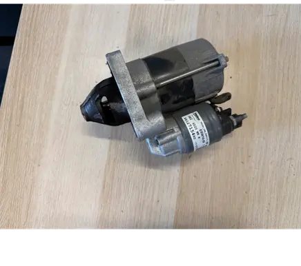 Citroen C4 III e-C4 Starter motor 9812715480