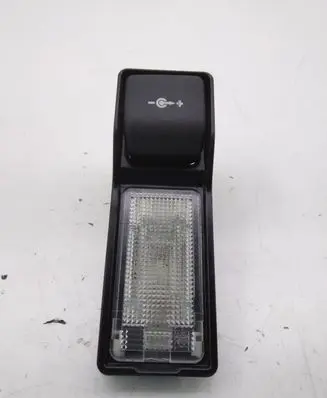 BMW 1 E82 E88 12 V Socket (rear) 