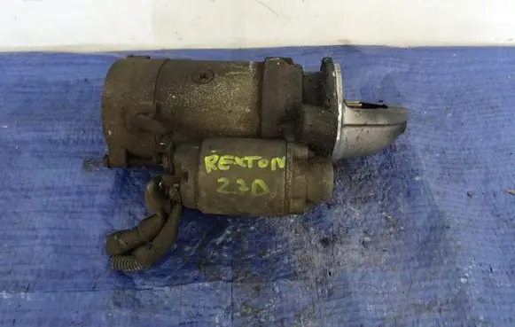 Volkswagen Polo V 6R Starter motor 0001123028