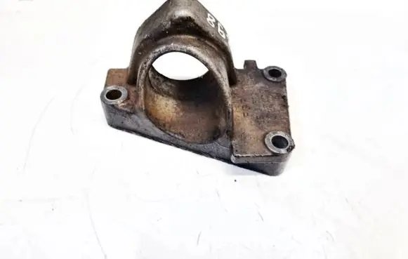 Opel Zafira B Engine mounting bracket 55184510