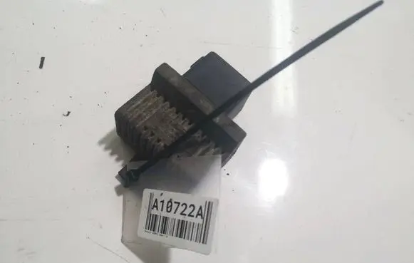 Renault Scenic II - Grand scenic II Glow plug pre-heat relay 77001175078