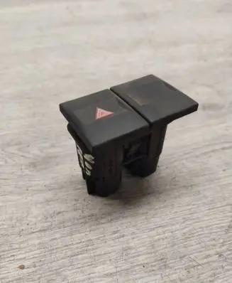 Ford Mondeo Mk III Hazard light switch D3LOA