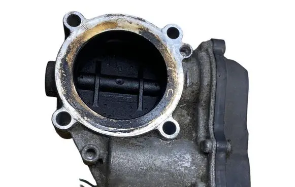 Volkswagen Eos Throttle valve 06F133062G A2C53044094
