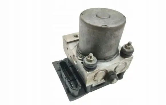 Nissan Qashqai+2 Master brake cylinder