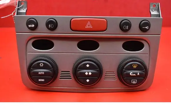 Alfa Romeo GTV Climate control unit 01560513690