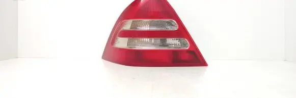 Mercedes-Benz C W203 Rear/tail lights 3311