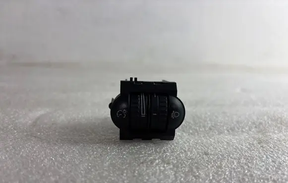 Volkswagen PASSAT B6 Headlight level height control switch 1K0941333