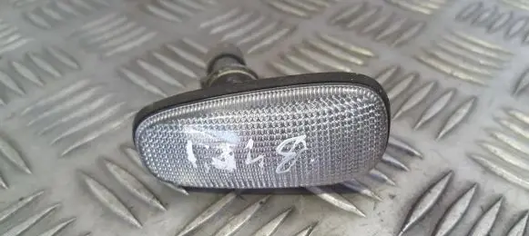 Opel Astra G Front fender indicator light 90560403 09133062