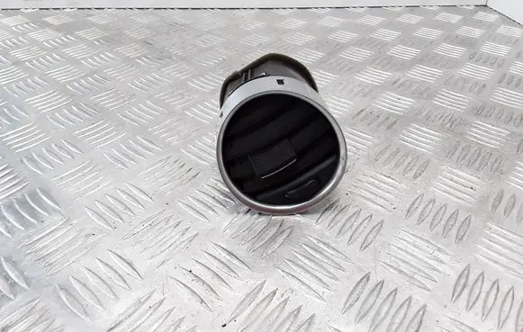 Audi A4 S4 B6 8E 8H Cabin air duct channel 8H0820951D