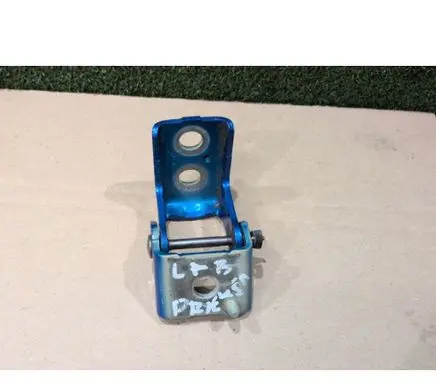 Peugeot 2008 II Front door upper hinge 