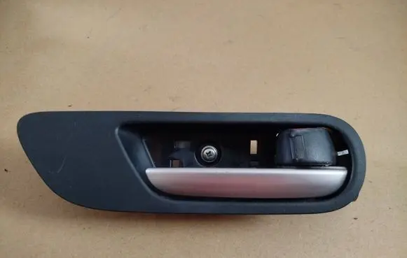 Mazda 3 II Rear door interior handle 3BL