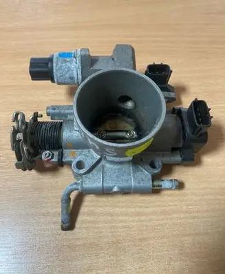 Subaru Impreza II Throttle valve A22667R00