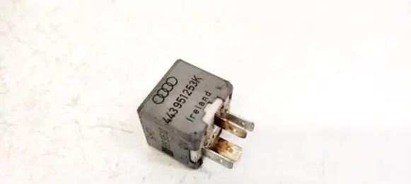Audi 80 90 S2 B4 Other relay 443951253K 899512