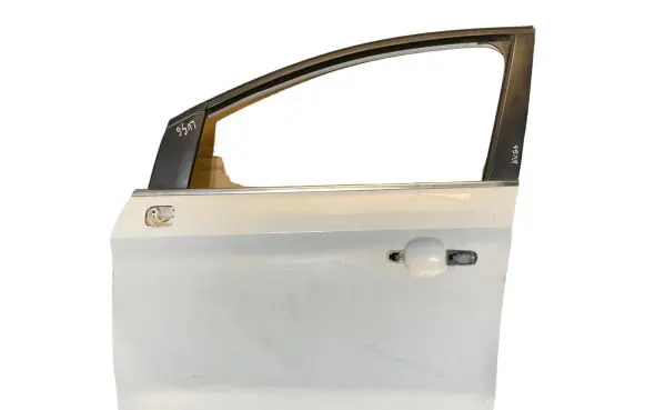 Ford Kuga I Front door