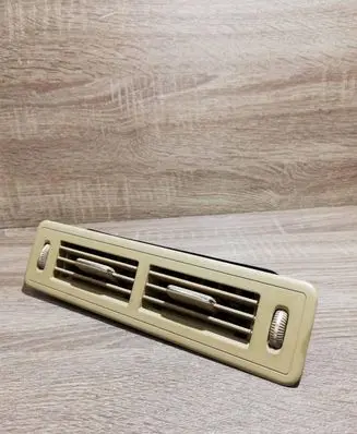 Mercedes-Benz ML W164 Rear air vent grill A1648301754