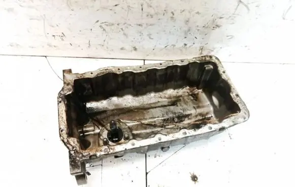 Skoda Octavia Mk2 (1Z) Oil sump