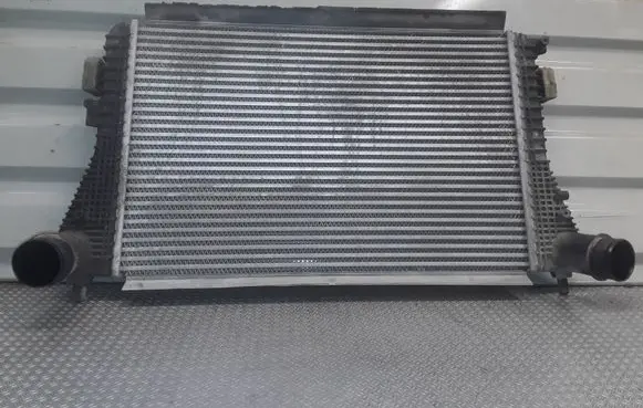 Volkswagen PASSAT B6 Intercooler radiator 3C0145805AD