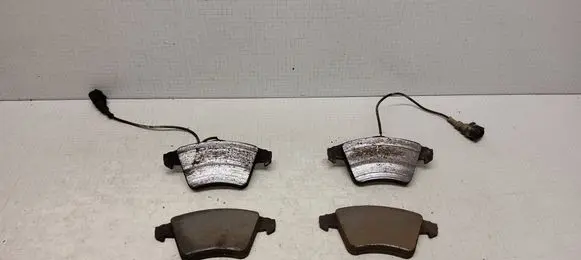 Volkswagen Touareg I Brake pads (front) 210452212J05