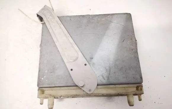 Volvo S70 V70 V70 XC Engine control unit/module 0281001592 17390112
