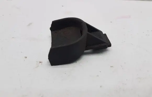 BMW 5 E34 Radiator mount bracket 1709333