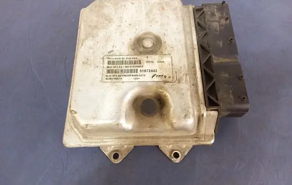 Alfa Romeo Mito Engine control unit/module ECU 51872442