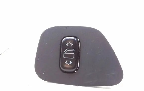 Mercedes-Benz E W210 Electric window control switch 2108200510