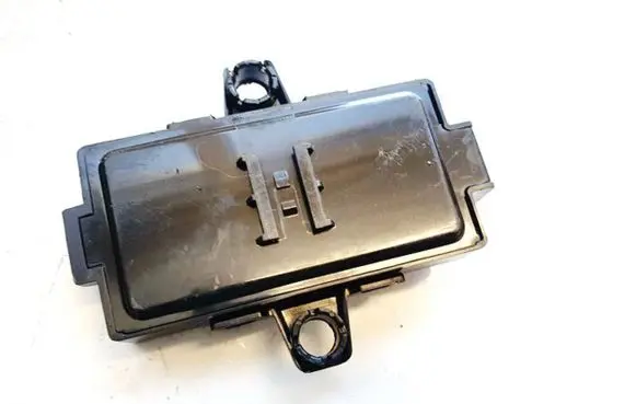 Antenna control unit