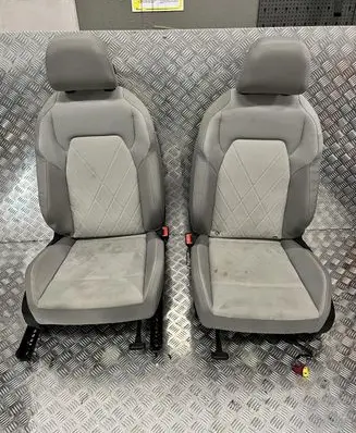 Volkswagen Golf VIII Front passenger seat VW19005