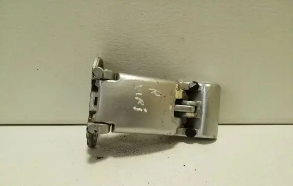 Iveco Daily 5th gen Loading door upper hinge 