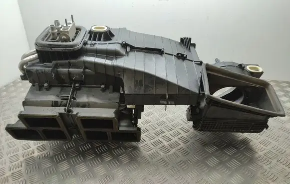 Interior heater climate box assembly