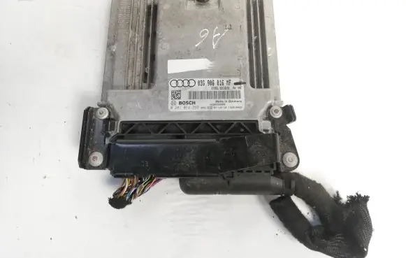 Audi A6 S6 C6 4F Engine control unit/module 03G906016MF