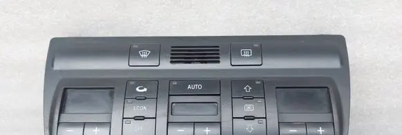 Audi A6 S6 C5 4B Climate control unit 4B0820043F 5HB00760400
