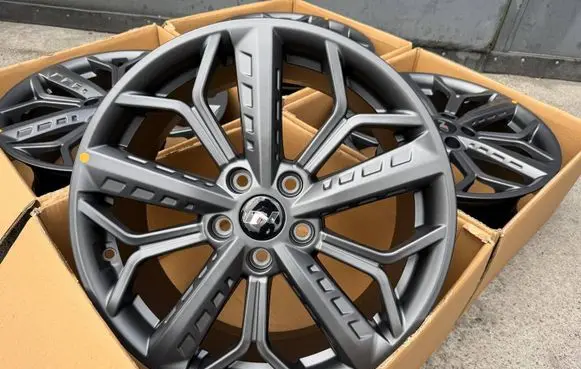Hyundai i30 R18 alloy rim 52910C0000