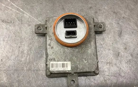 Skoda Superb B8 (3V) Headlight ballast module Xenon 8K0941597B