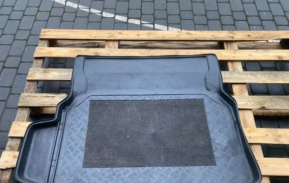 Mercedes-Benz C W204 Rubber trunk/boot mat liner 