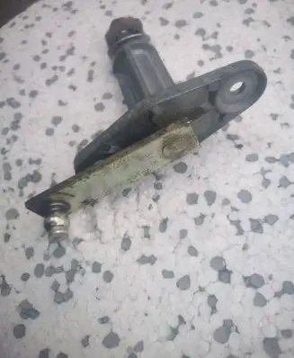 Front wiper linkage and motor