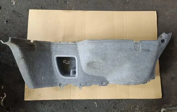 Subaru Forester SG Trunk/boot lower side trim panel 
