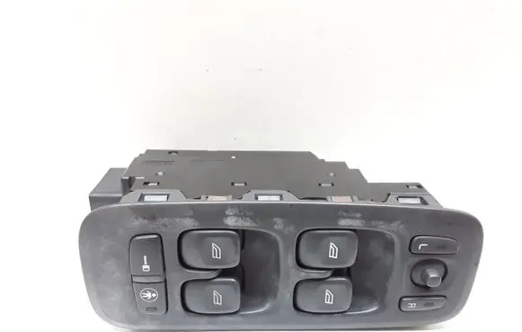 Volvo V70 Electric window control switch 8682836
