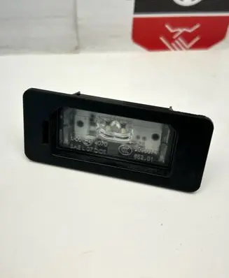BMW 4 F32 F33 Number plate light 7193293 180132339