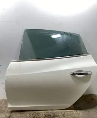 Maserati Quattroporte Rear door