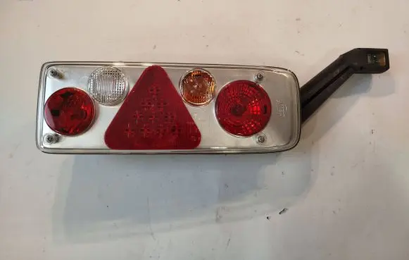 Mercedes-Benz Sprinter W901 W902 W903 W904 Rear/tail lights