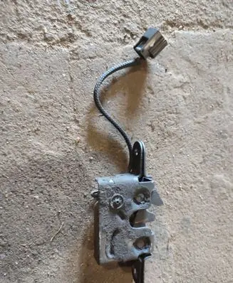 Loading door lock