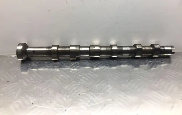 Mercedes-Benz R W251 Camshaft 