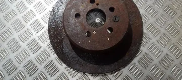Toyota Avensis T220 Rear brake disc