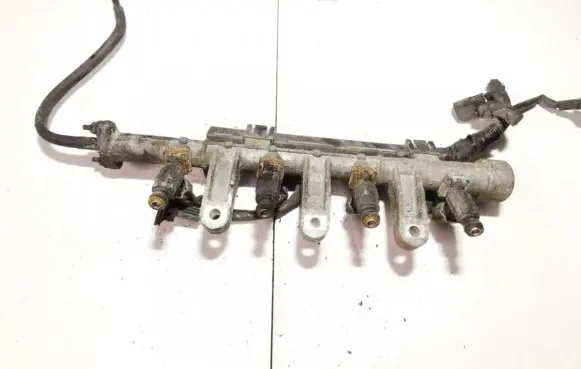 Fuel main line pipe
