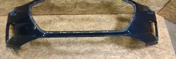 Audi e-tron Front bumper 4KE807437 3276112